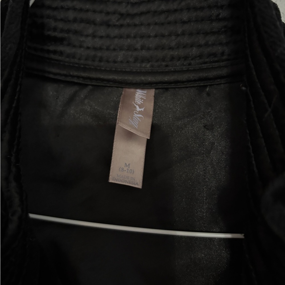 White Stag Sleek Black Vest - Picture 3 of 3